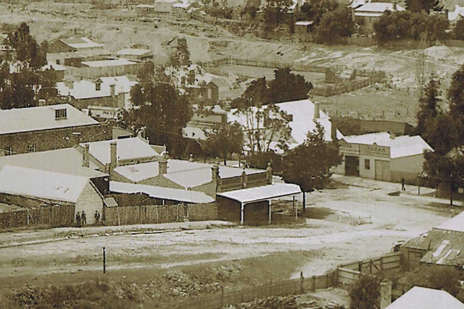 Langslow's Building, 1898